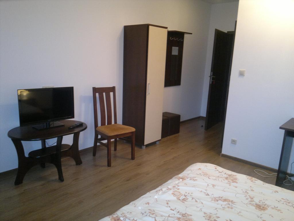 Hotel Diament - Zajazd U Przemka Zgierz Szoba fotó